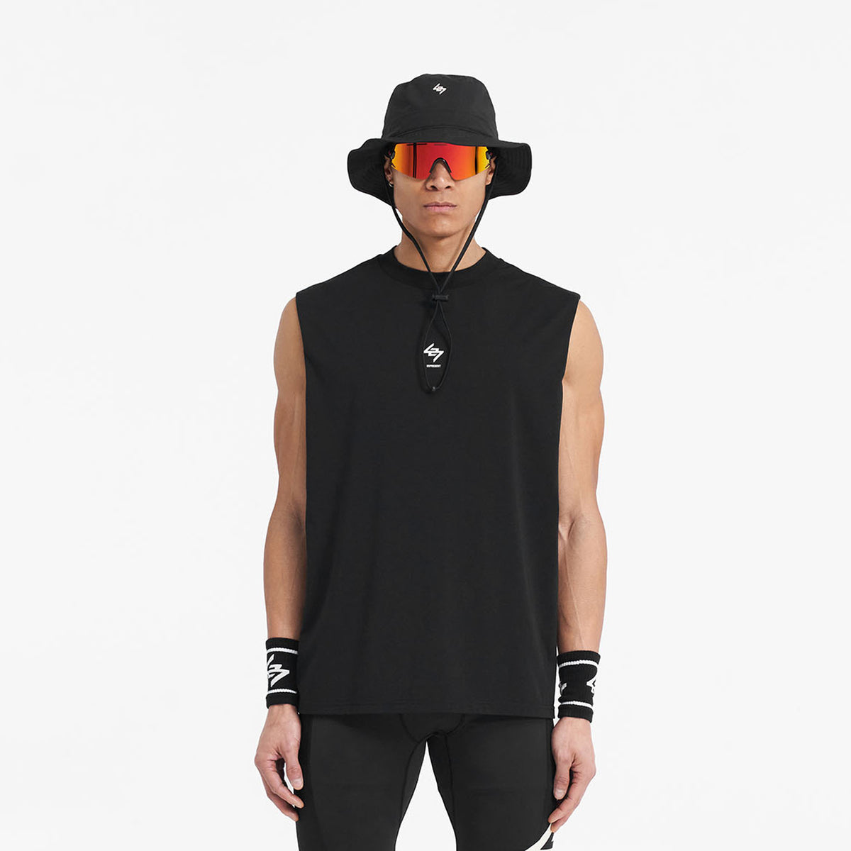 Black oversized gym tank 247 represent