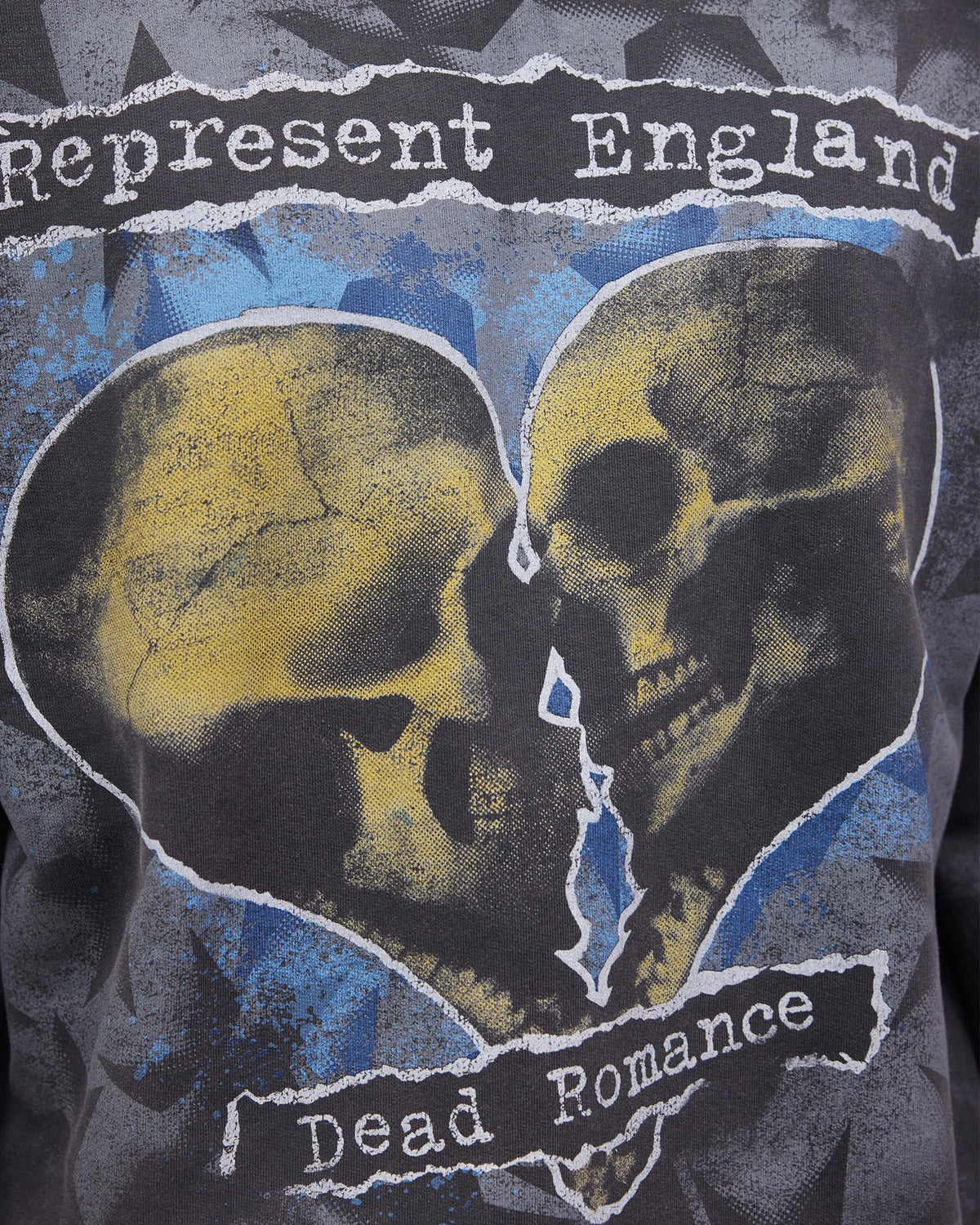 Romance_Hoodie_Vintage_Black_Detail_04.jpg