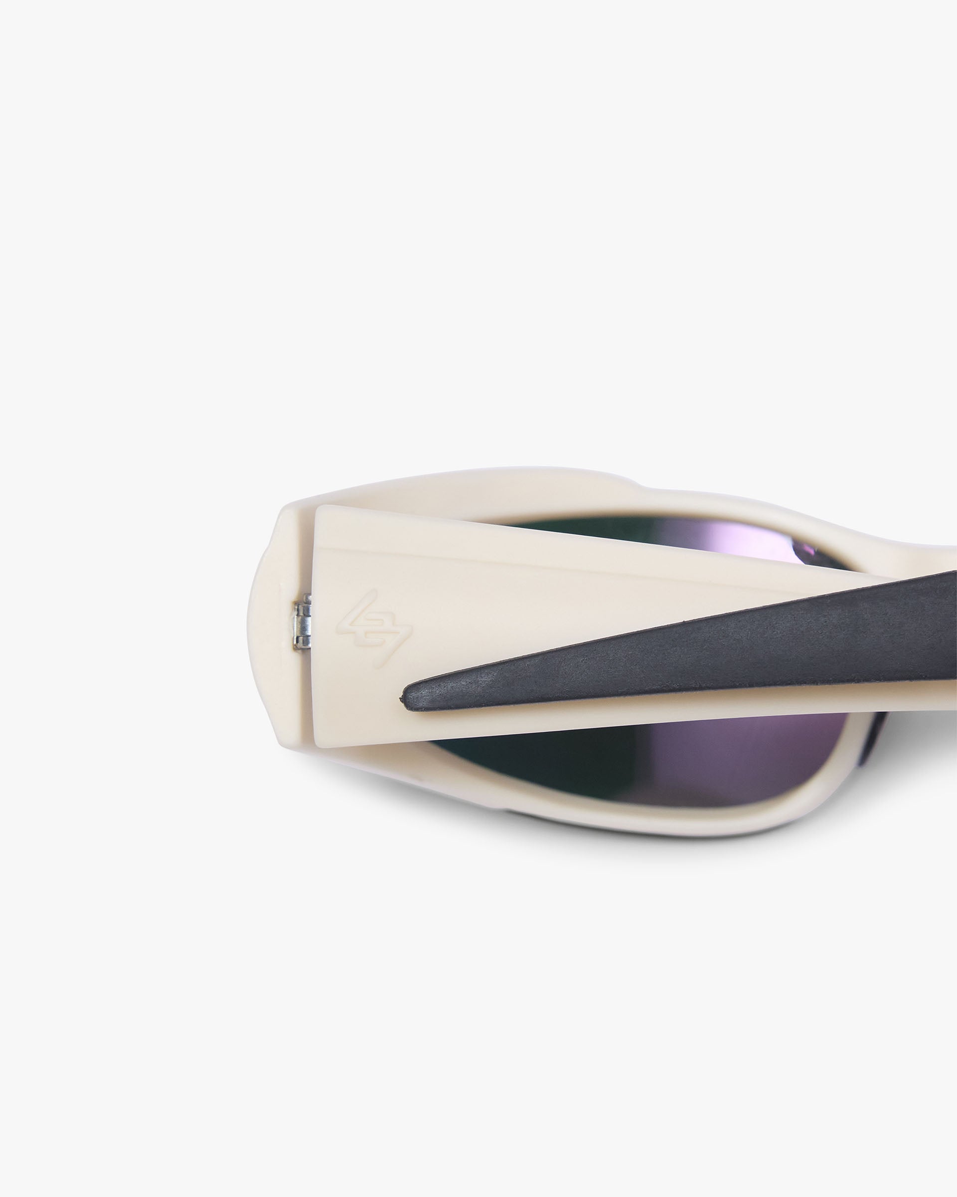 247 Stratum Sunglasses - Flat White
