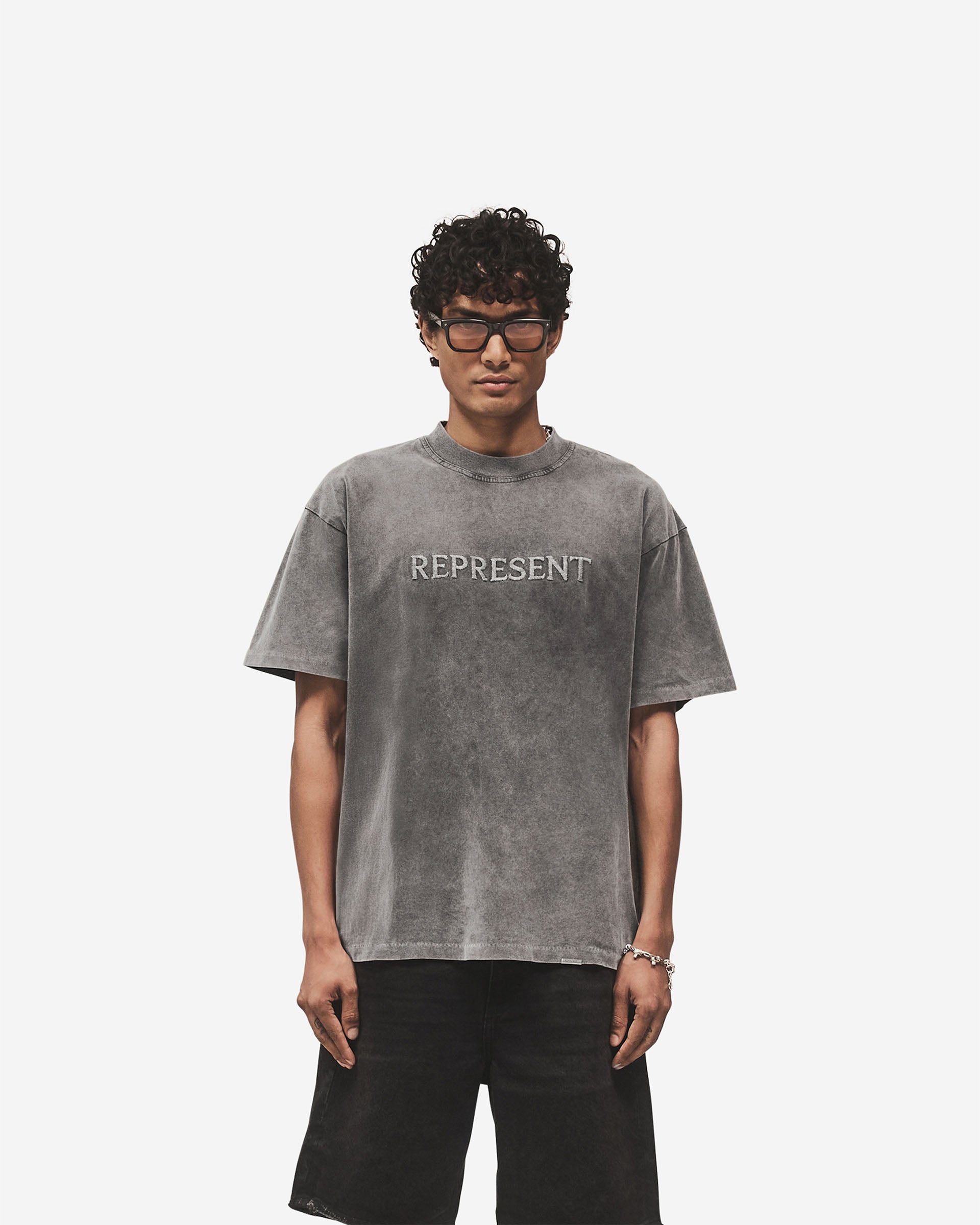 Embroidered_Serif_Logo_T-Shirt_-_Vintage_Grey_04.jpg